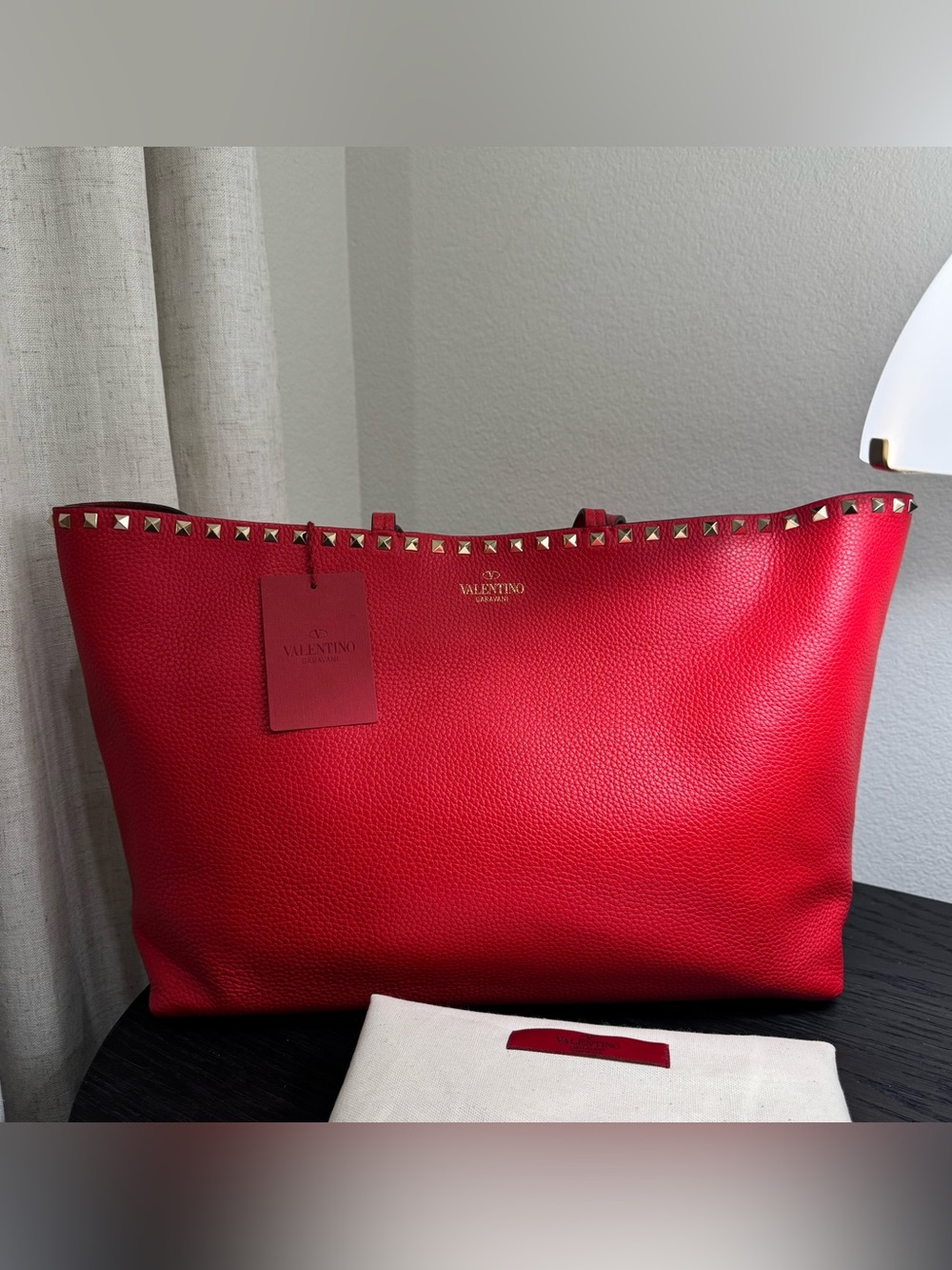 Valentino Garavani Rockstud Classic Leather Tote Red